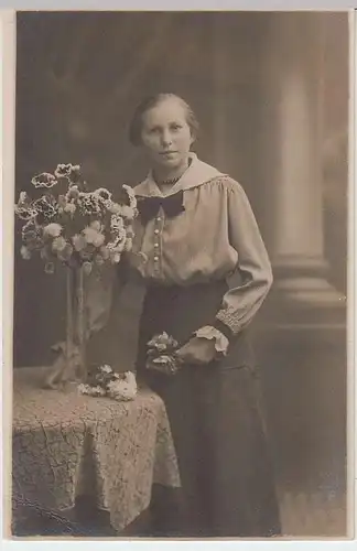 (36678) orig. Foto junge Frau Kabinettfoto, um 1920