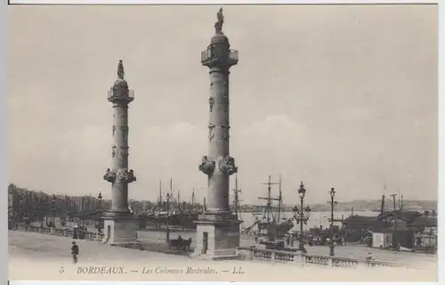 (9434) AK Bordeaux, Colonnes Rostrales, vor 1945