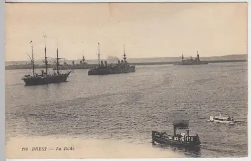 (15663) AK Brest, Finistere, La Rade, Schiffe, vor 1945