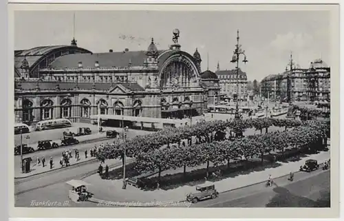 (31046) AK Frankfurt a.M., Hindenburgplatz mit Hauptbahnhof 1942