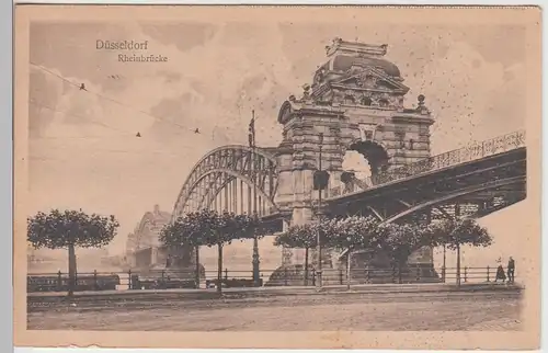 (95159) AK Düsseldorf, Rheinbrücke, vor 1945