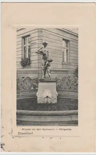 (79574) AK Düsseldorf, Brunnen vor dem Gymnastium i.d. Königsallee 1911