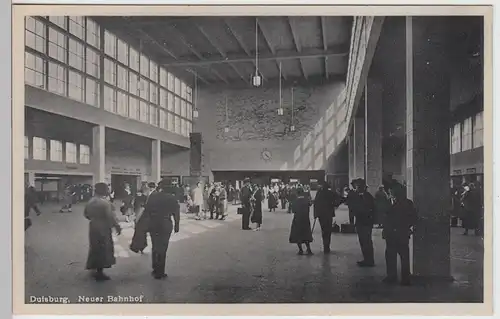 (105586) AK Duisburg, Neuer Bahnhof, Empfangshalle, 1940er