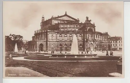 (84292) Foto AK Dresden, Oper, vor 1945