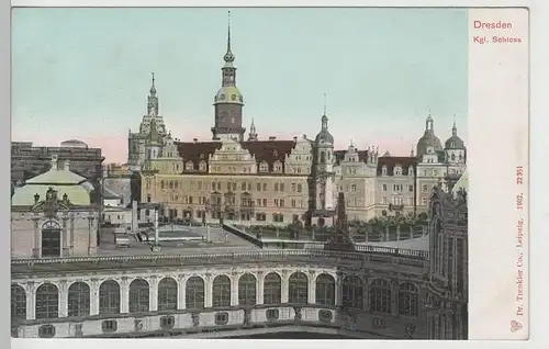 (73697) AK Dresden, Schloss, Blick vom Zwinger 1903