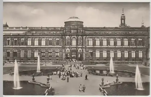 (67335) Foto AK Dresden, Zwinger, Sempergalerie 1969