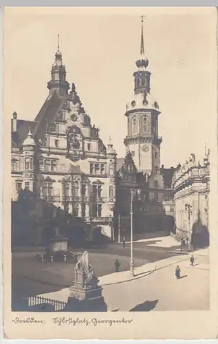 (29894) Foto AK Dresden, Schloßplatz Georgentor 1938