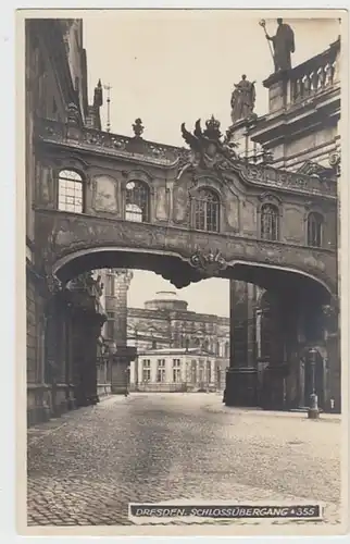 (20960) Foto AK Dresden, Schlossübergang, vor 1945