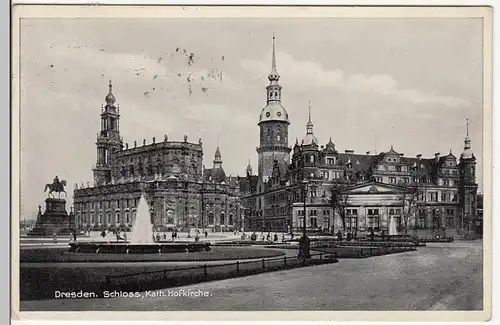 (109448) AK Dresden, Hofkirche, Schloss, Hauptwache 1939