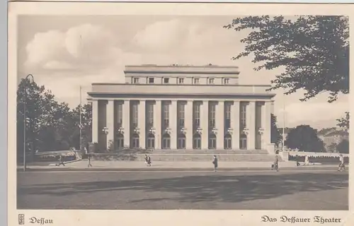 (110218) Foto AK Dessau, Theater vor 1945
