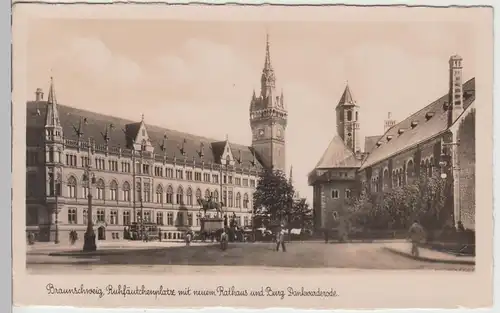 (108387) Foto AK Braunschweig, Ruhfäutchenplatz, Burg Dankwarderode 1941