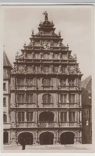 (83964) Foto AK Braunschweig, Gewandhaus, vor 1945