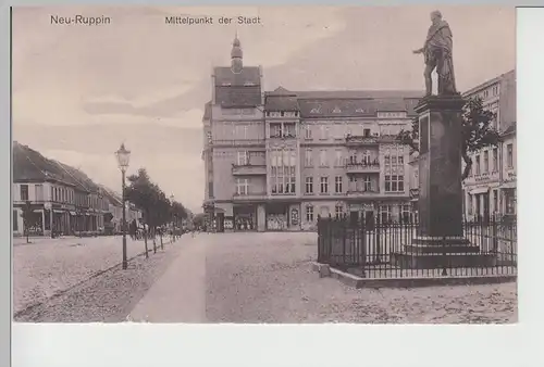 (76361) AK Neuruppin, Denkmal Friedrich Wilhelm II., Markt, vor 1945