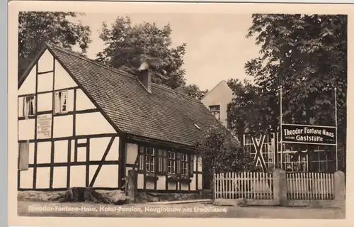 (105197) Foto AK Neuglobsow, Stechlinsee, Theodor Fontane Haus, Gaststätte 1958