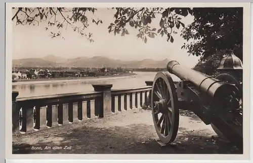 (108913) Foto AK Bonn, Rhein, Alter Zoll, Kanone, vor 1945