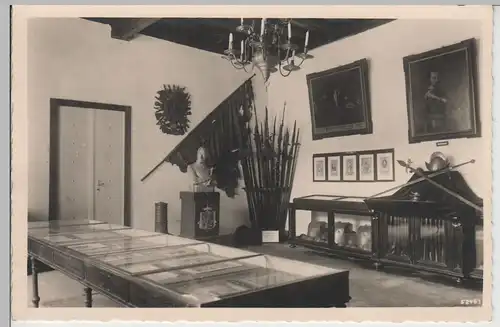 (78001) Foto AK Eger, Cheb, Wallensteins Sterbezimmer im Stadthaus, vor 1945