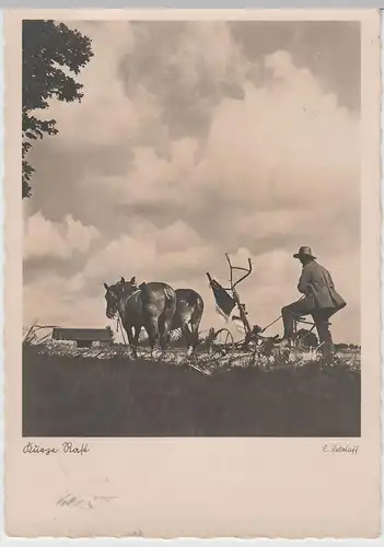 (77071) Foto AK Bauer mit Pflug "Kurze Rast", 1936