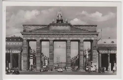 (86007) Foto AK Berlin, Brandenburger Tor, Rathaus, vor 1945