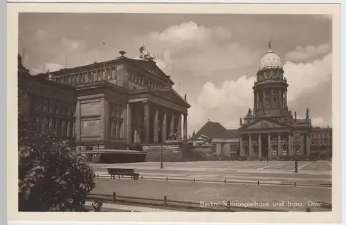 (57715) Foto AK Berlin, Schauspielhaus, Franz. Dom, vor 1945