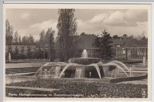 (54680) Foto AK Berlin, Springbrunnenanlage im Ausstellungsfreigelände vor 1945