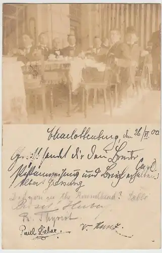 (31466) Foto AK Herrenrunde im Café, Charlottenburg 1900
