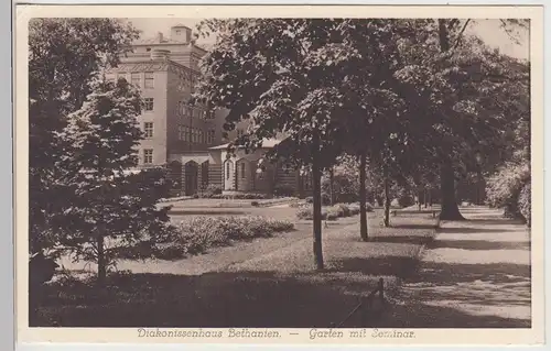 (115513) AK Berlin, Diakonissenhaus Bethanien, Garten m. Seminar 1920/30er