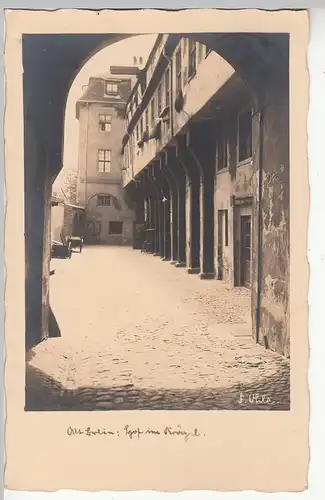 (113294) Foto AK Berlin, Hof im Krögel 1937