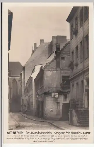 (113286) Foto AK Berlin, Der letzte Bullenwinkel, Ecke Parochialstraße, vor 1945