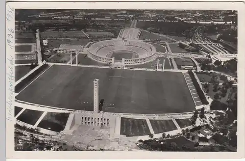 (110538) Foto AK Berlin, Reichssportfeld, Flugzeugaufnahme, 1940er