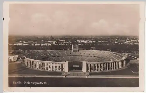 (110534) Foto AK Berlin, Reichssportfeld, 1942