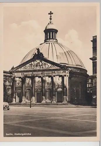 (106155) Foto AK Berlin, Hedwigskirche, 1940er