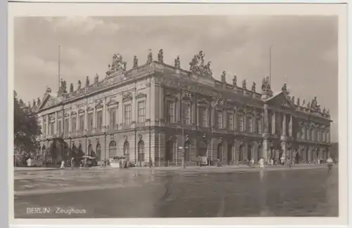 (10325) Foto AK Berlin, Zeughaus