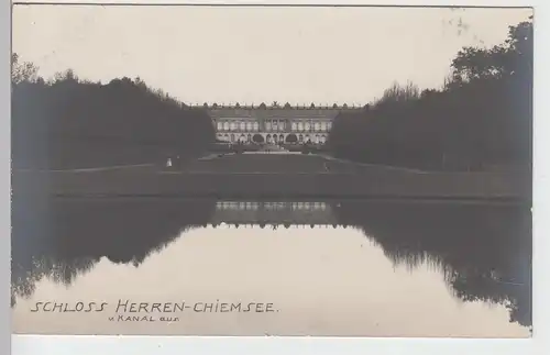 (97529) Foto AK Schloss Herrenchiemsee, Blick vom Kanal, vor 1945