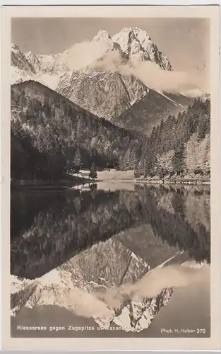 (95959) Foto AK Riessersee gegen Zugspitze und Waxenstein, 1936