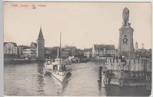 (95034) AK Lindau, Bodensee, Hafen, Mangturm, Dampfer, vor 1945