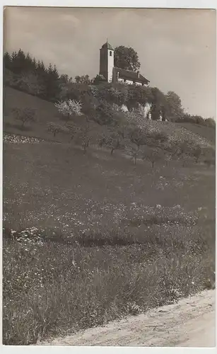 (80485) Foto AK Frankenland, kleine Kirche auf Anhöhe 1935