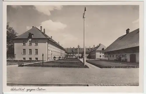 (4685) Foto AK Triesdorf, Ackerbauschule, Schulhof