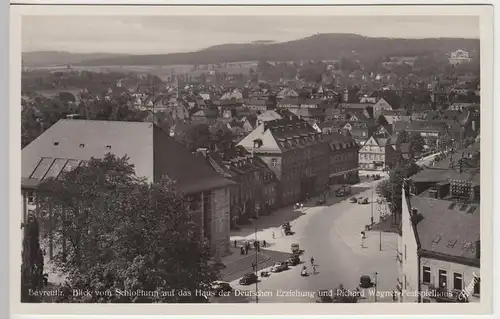 (45109) Foto AK Bayreuth, Bl.v. Schloßturm a. Haus d. Deutschen Erziehung