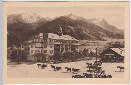 (35472) AK Garmisch, Bahnhof-Hotel, vor 1945