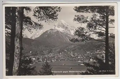 (20400) Foto AK Mittenwald, Panorama, Wettersteinspitze 1938