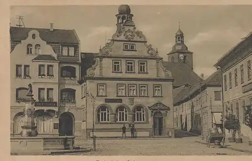 (107849) AK Bad Rodach, Vereinsbank, Sparkasse, Rathaus, Johanniskirche, Brunnen