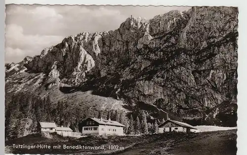 (107267) Foto AK Tutzingerhütte mit Benediktenwand, nach 1945