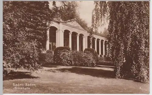 (54706) Foto AK Baden-Baden, Trinkhalle, 1920er