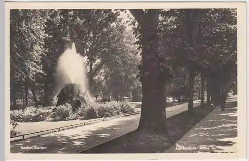 (44218) Foto AK Baden-Baden, Lichtentaler Allee