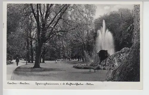 (109043) AK Baden Baden, Springbrunnen in der Lichtentaler Allee 1940