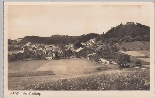 (95534) Foto AK Waldburg (Württemberg), Ansicht mit Schloss, vor 1945