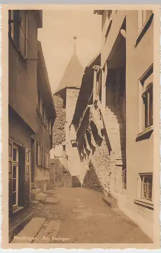 (54345) Foto AK Reutlingen, Am Zwinger, vor 1945