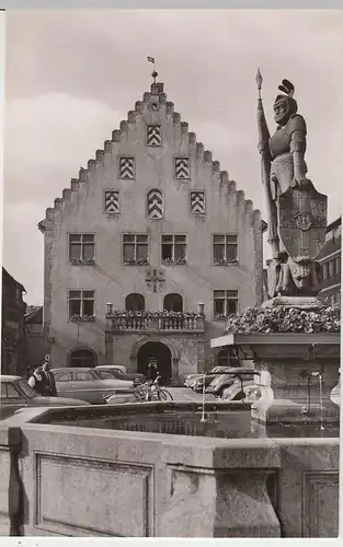 (40642) Foto AK Bad Mergentheim, Rathaus mit Milchlingsbrunnen, nach 1945