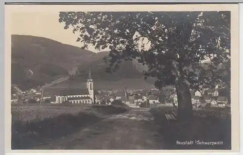 (39962) Foto AK Neustadt im Schwarzwald, Panorama 1920er