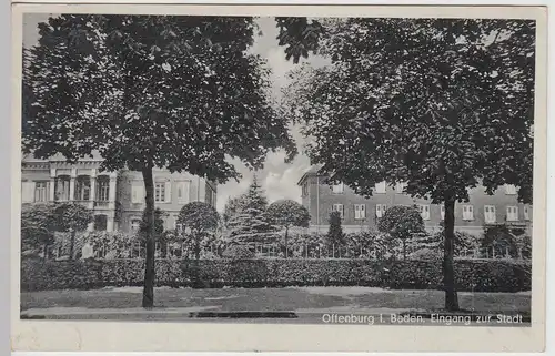 (115067) AK Offenburg, Eingang zur Stadt 1940